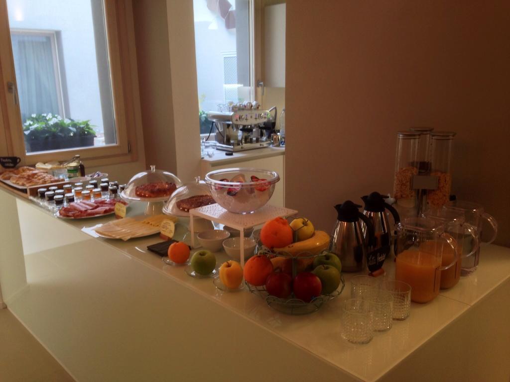 Borgoleoni 18 - Room And Breakfast Ferrara Dış mekan fotoğraf